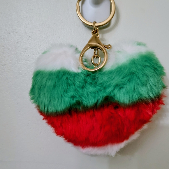 Accessories - Furry Heart Keychain with Gold Ring
